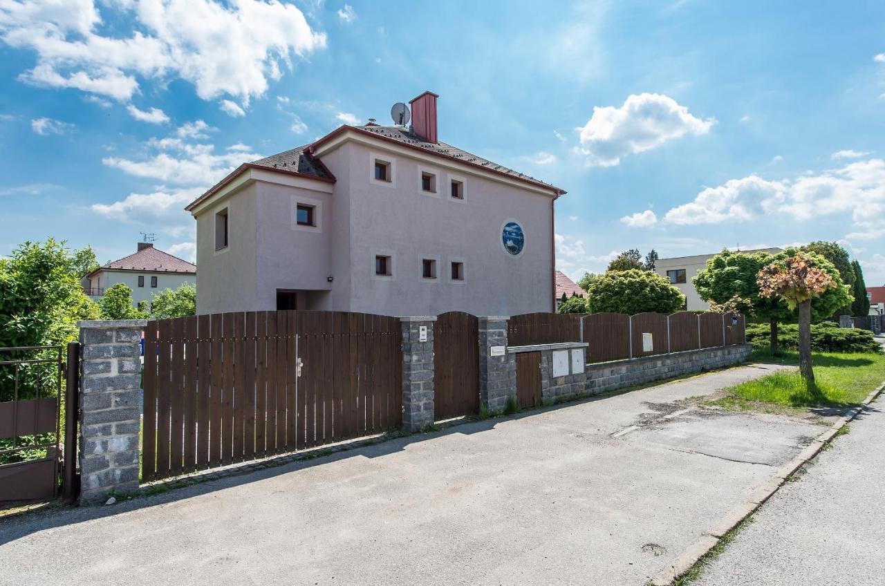 Penzion Leknín Trebon Exterior foto